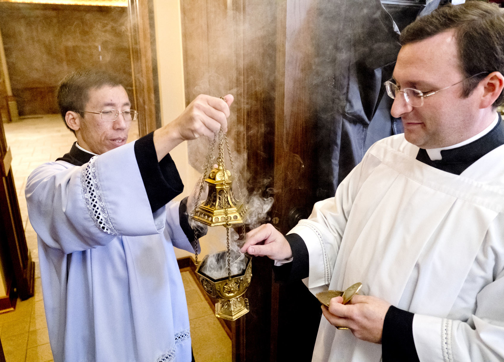 COVID-19 Catholic mass is live streamed on Holy Thursday
